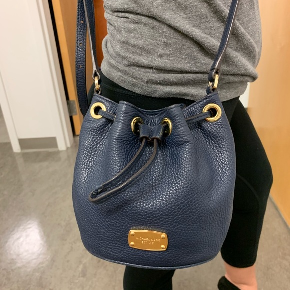 Michael Kors Crossbody Bag - Picture 2 of 8